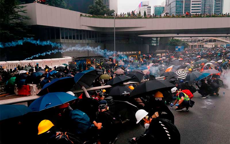 Hong Kong: um terço dos manifestantes detidos tem menos de 18 anos