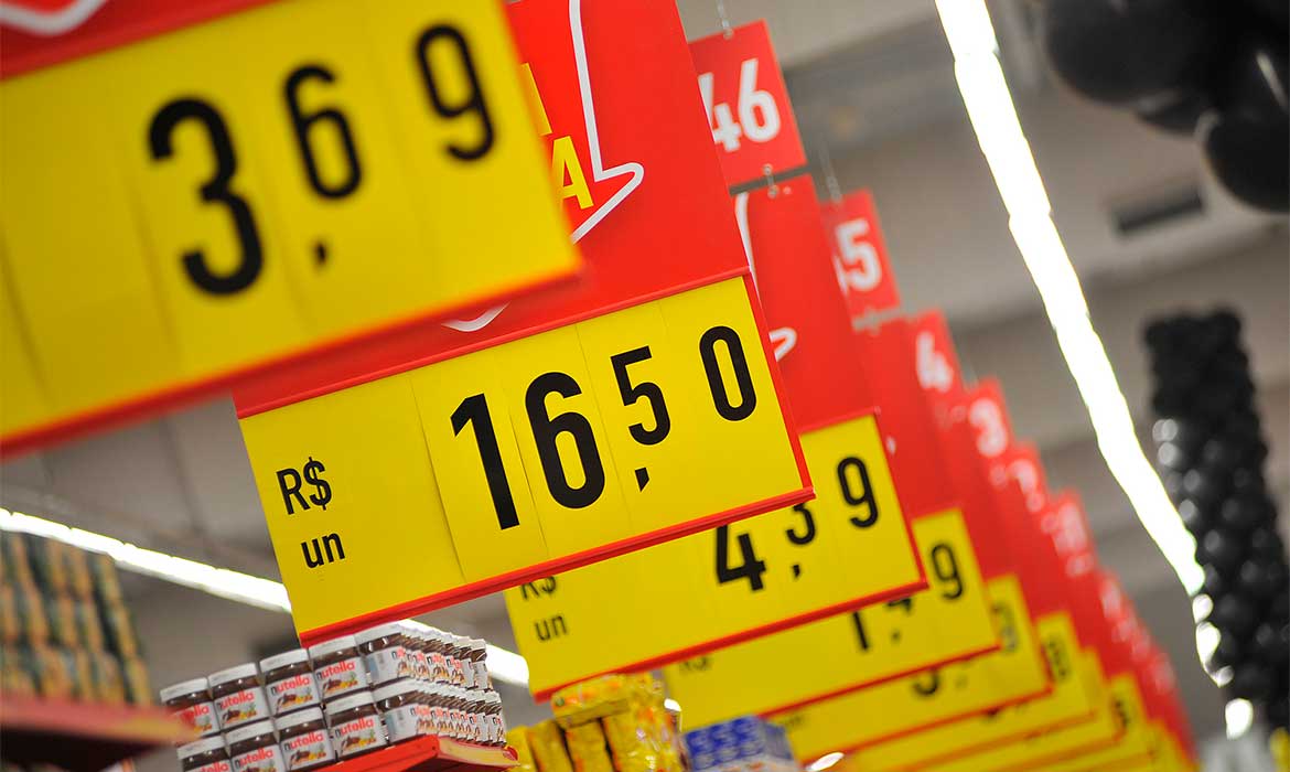 IPC-S registra inflação de 1% em março, diz FGV