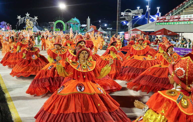 Carnaval De Manaus 2023: Segunda Noite Do Desfile Das Escolas De Samba ...