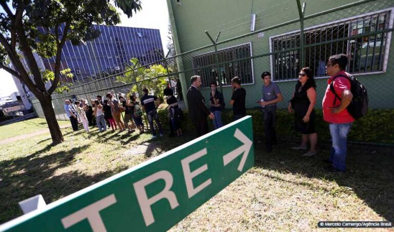 TRE-RJ amplia prazo de atendimento em zonas eleitorais do estado