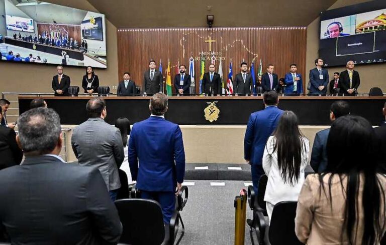 Presidente Roberto Cidade defende recuperação da BR-319 na 2ª Reunião Ampliada do Colegiado de Deputadas e Deputados do Parlamento Amazônico