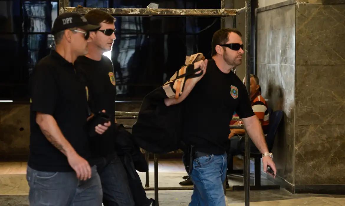 Polícia Federal apura recebimento ilegal do BPC